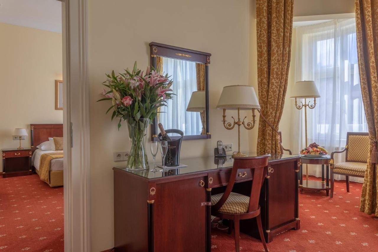 Hotel Savoy Westend